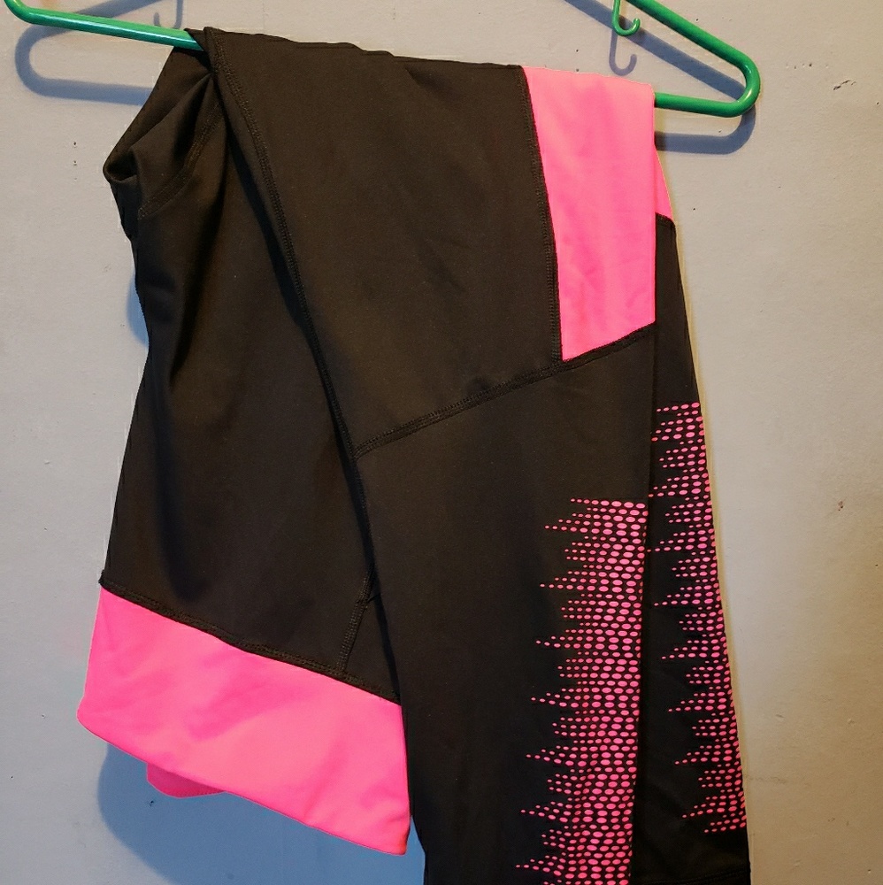 Workout pants